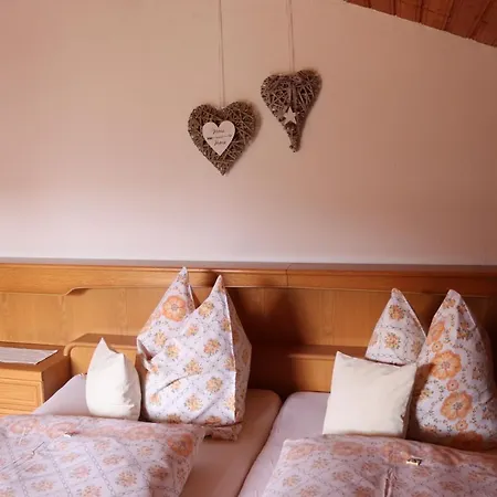 Payrhof Guest house *