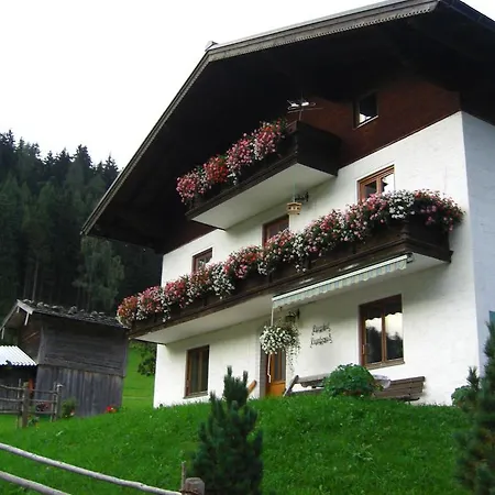 Payrhof Guest house *